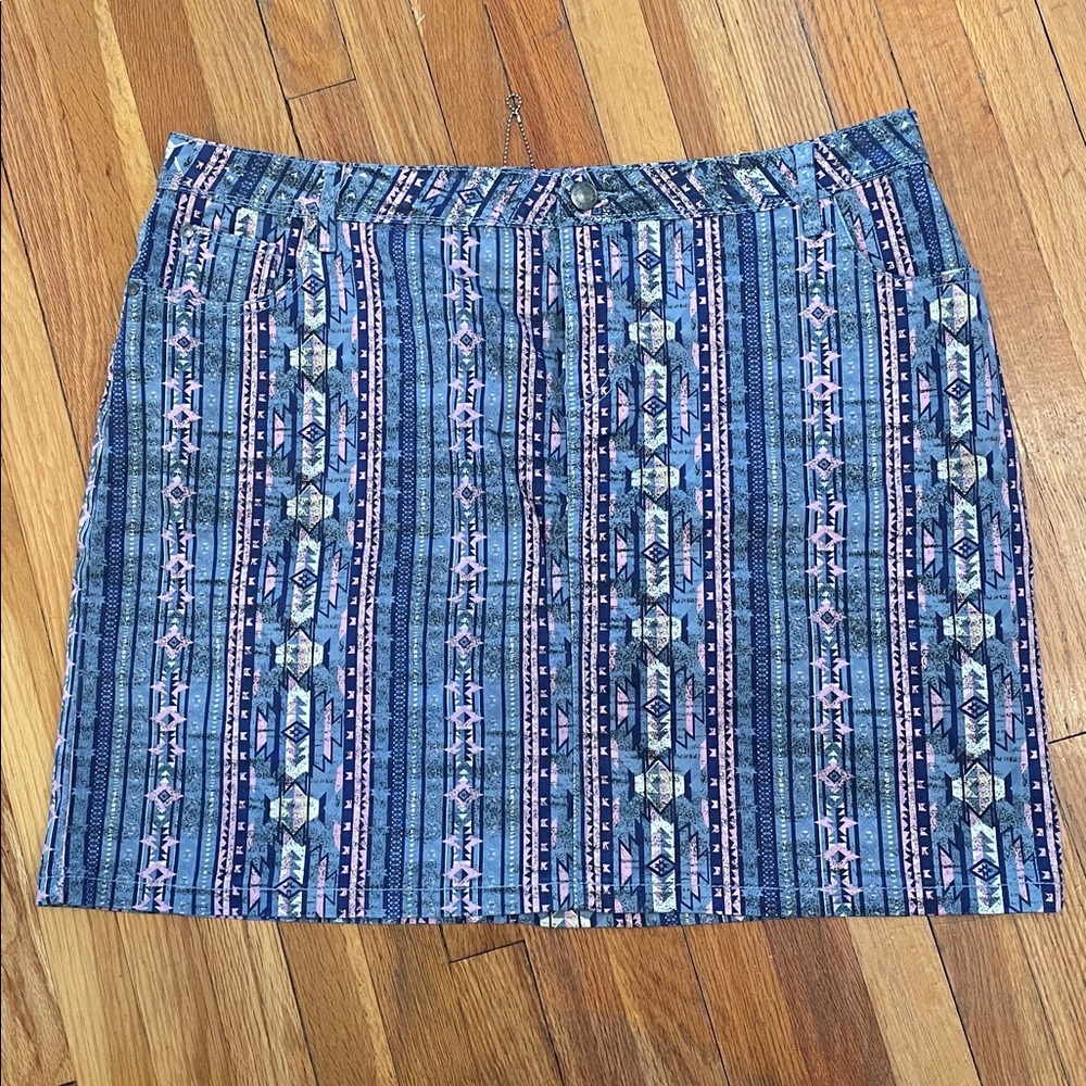 LOVE & LEGEND Southwestern Aztec Patterned Coastal Cowgirl Women's Skort Size 18